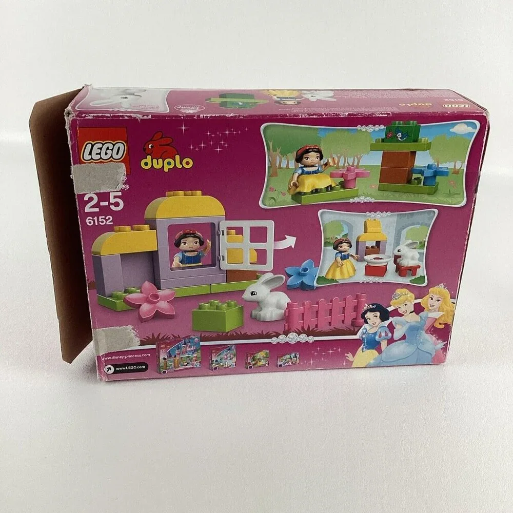 Lego Duplo Snow White's Cottage Preschool Building Toy Disney Princess 6152